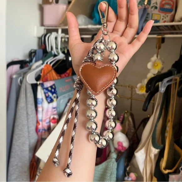 Steve Madden Brown & Silver Accent Vegan Leather Heart Bag Charm - Picture 1 of 1